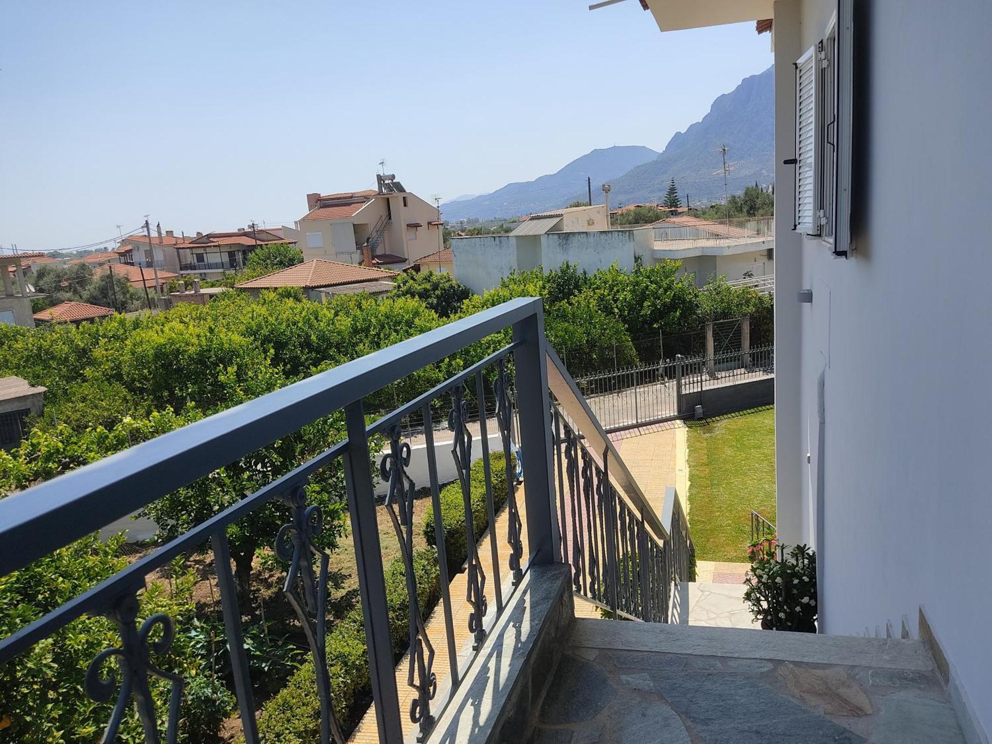 Ntina'S Apartment Aigio Dış mekan fotoğraf
